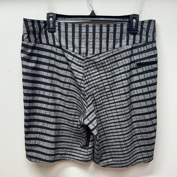 Patagonia Striped Board Shorts With Drawstring Waist & Zippered Pocket Black/Gra - Picture 7 of 8